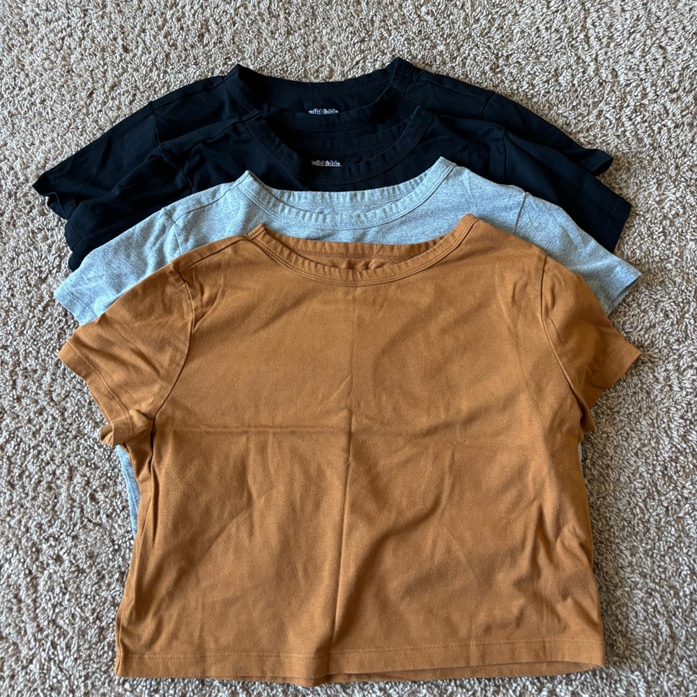 Wild Fable Black,Gray, brown Short Sleeve Tees